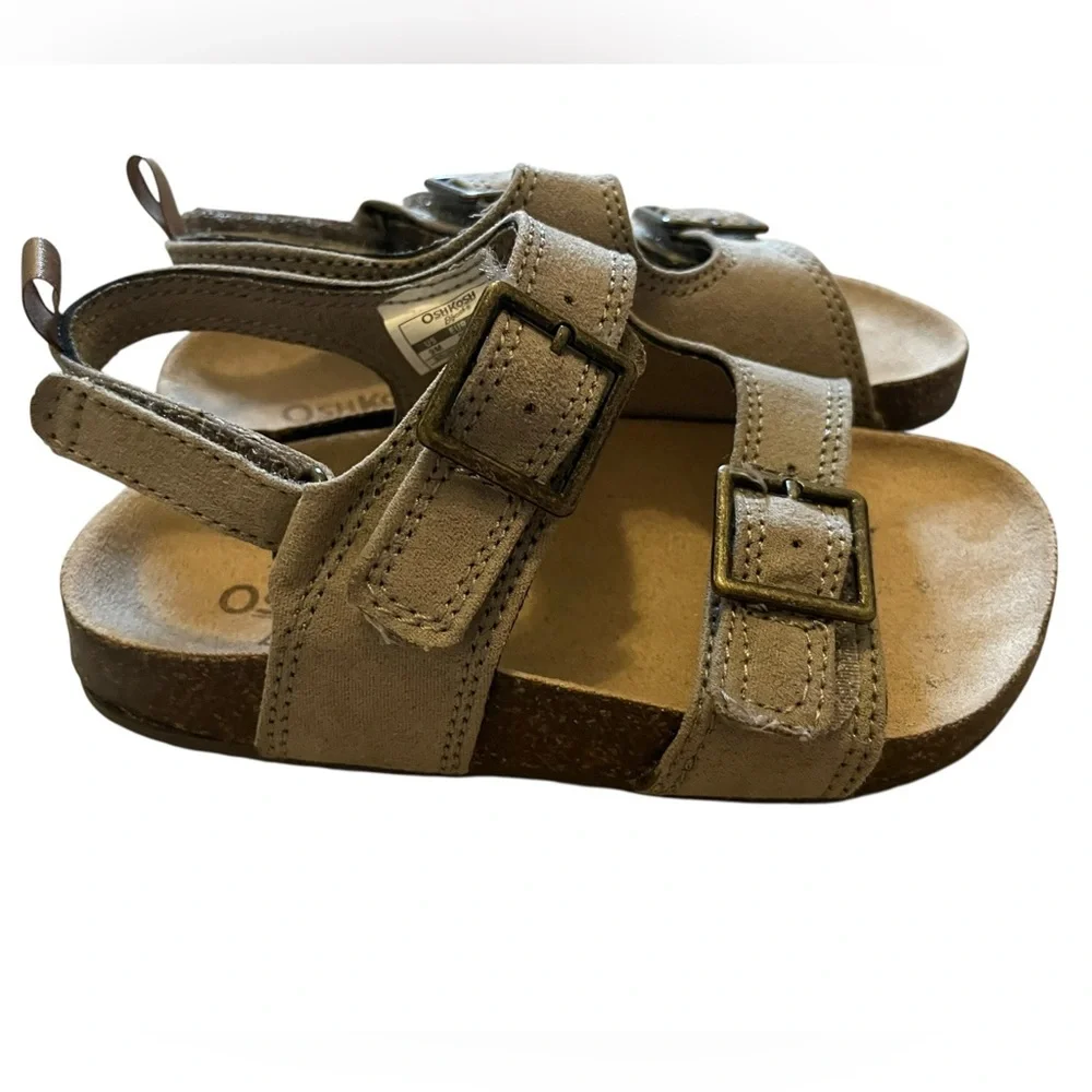OSHKOSH B’GOSH Bruno Triple Strap Casual Sandal Unisex Toddler Size 9